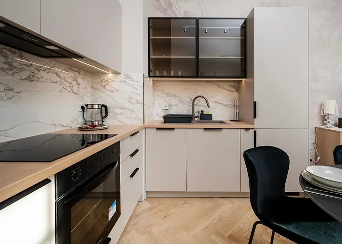 Srodmiescie - 35m2, Location By Rentujemy דירה